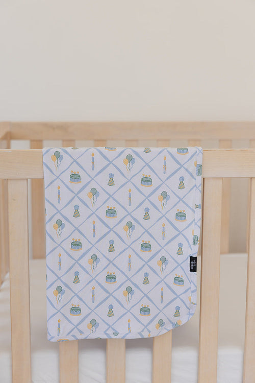 (BLUE) Birthday - Lightweight Blanket