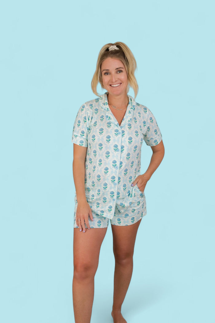 BLUE RIBBON BLOOMS WOMEN’S DREAM SHORT SET