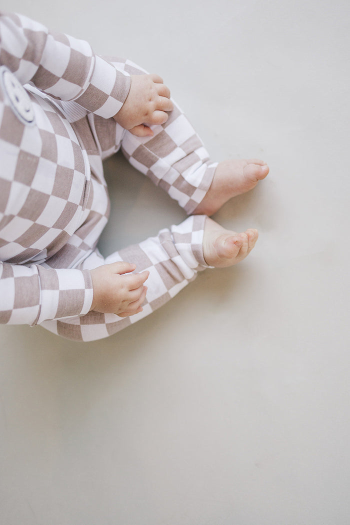 Checkered Smiley Lounge Set | Latte