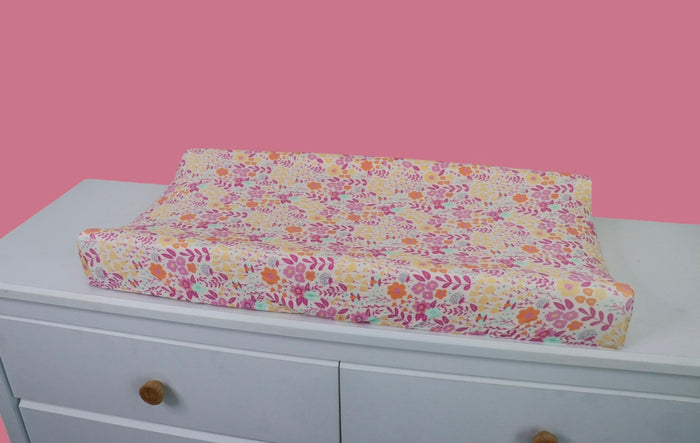 GARDEN TREASURES DREAM CHANGING PAD