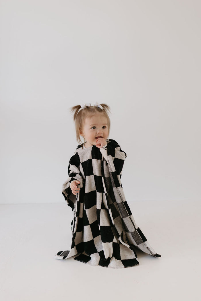 Hooded Towel | Black Checkerboard