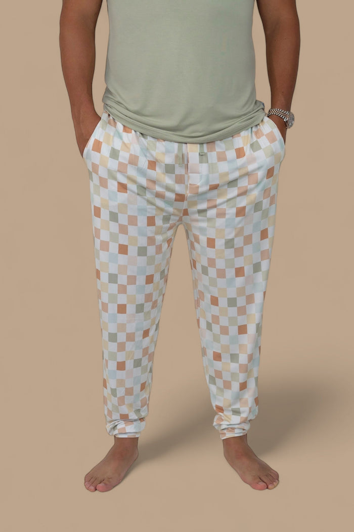 MUTED CHECKERS SHORT SLEEVE MEN'S DREAM JOGGER SET