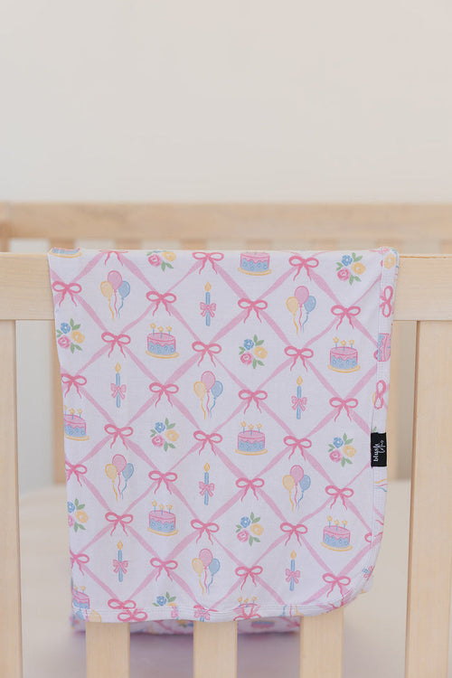 (PINK) Birthday - Lightweight Blanket