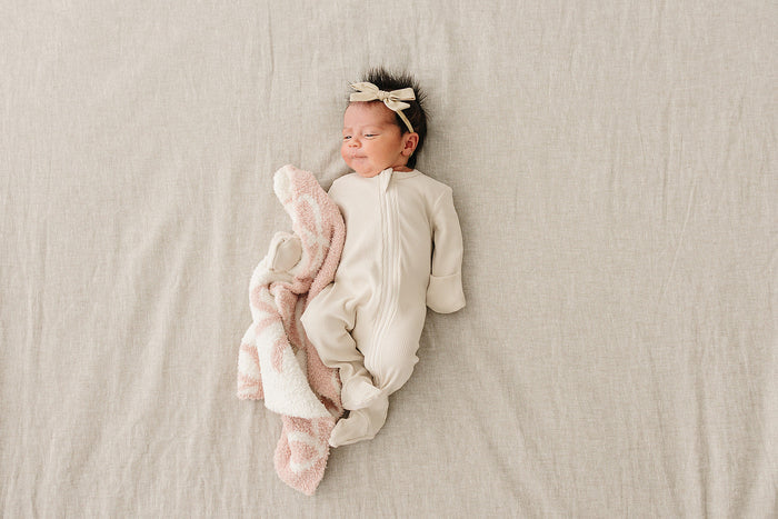 Pink Bow Plush Blanket
