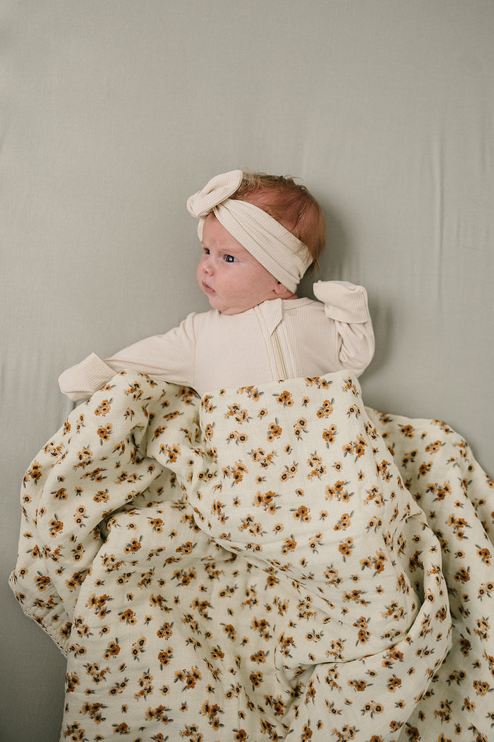 Venetian Floral + Autumn Bloom Lace Muslin Quilt